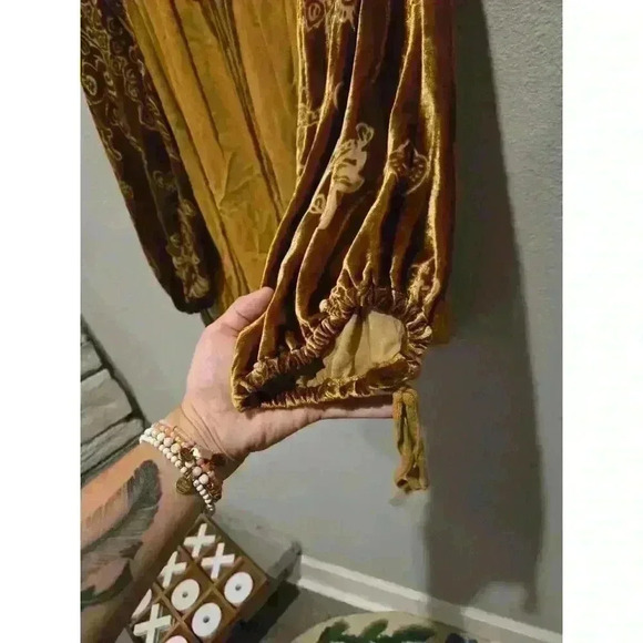 Soft Surroundings Women's L Brown Burnout Peasant Blouse 3/4 Sleeve Boho Whimsy - Picture 3 of 10